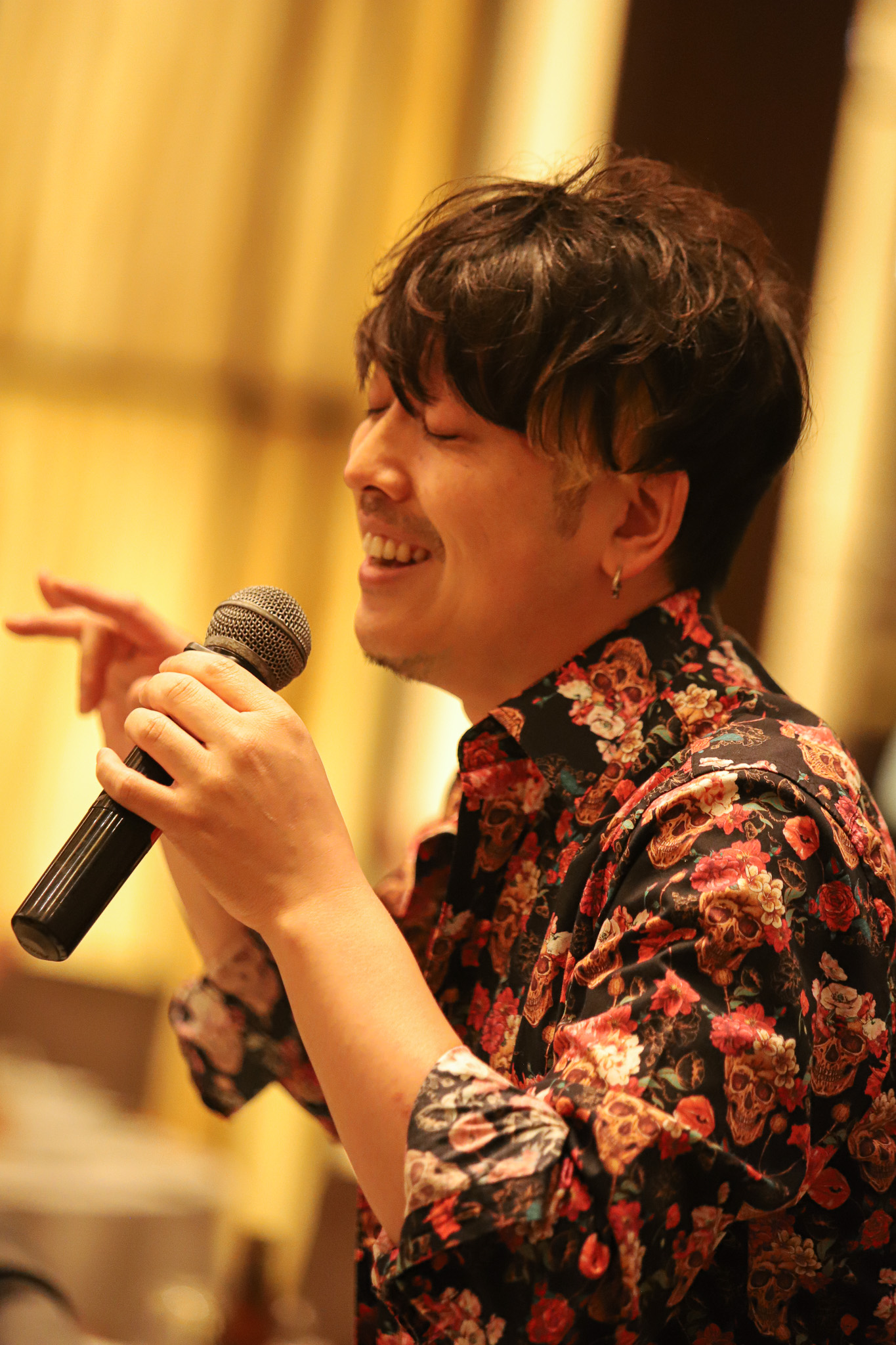 D→STARTコンベンションで歌声を届ける岡本隆根さん